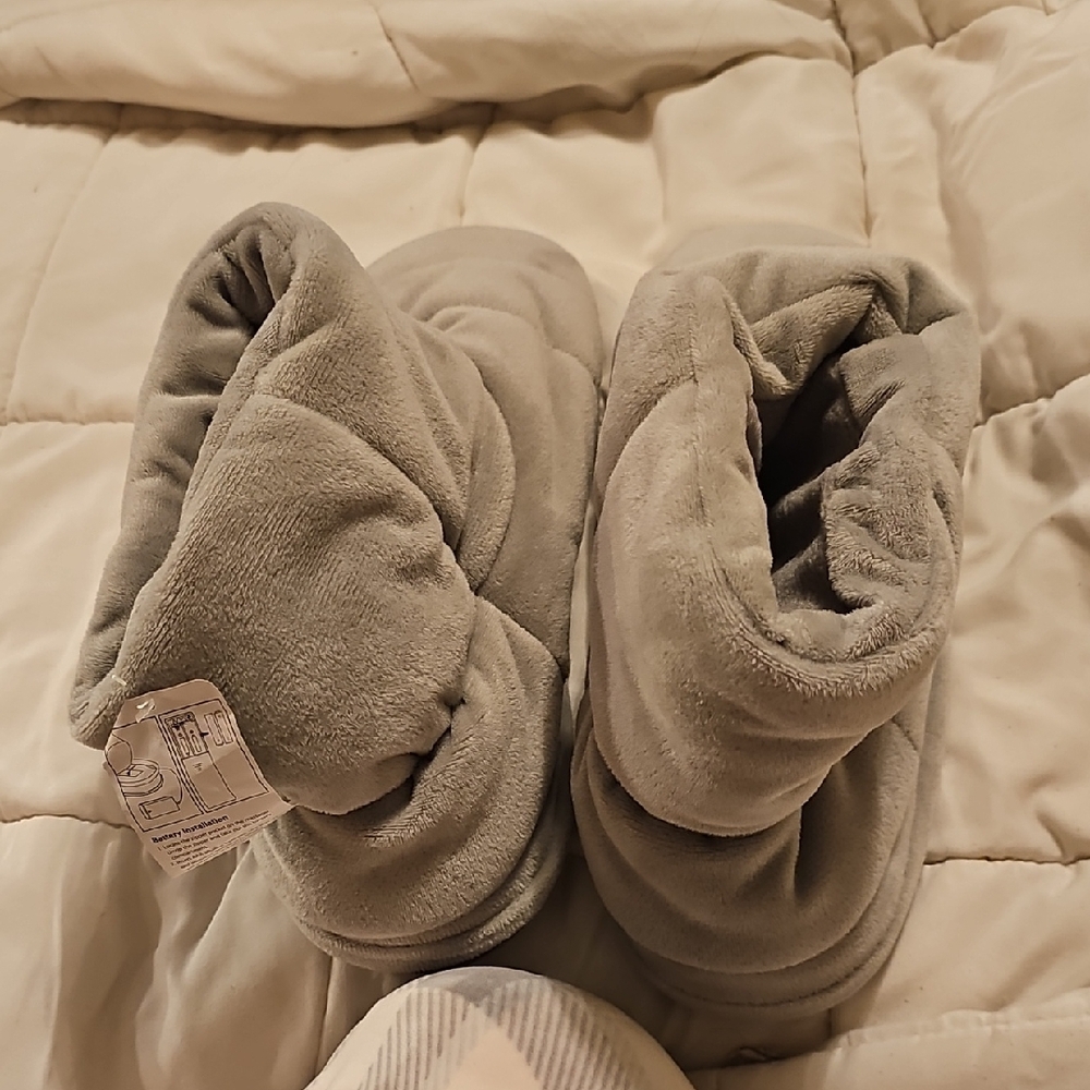 Cozy Gray Women's Slippers